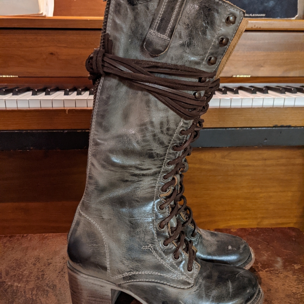Freebird by Steven Brown Grany Boots, Size 7
